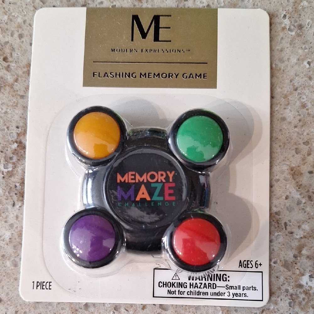 Modern Expressions Flashing Memory Game